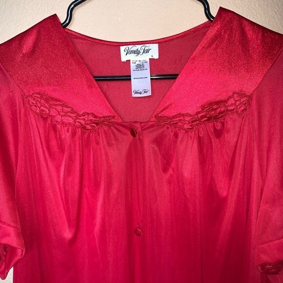 NEW Vanity Fair vintage red satin pajama top women's size large - Picture 3 of 3